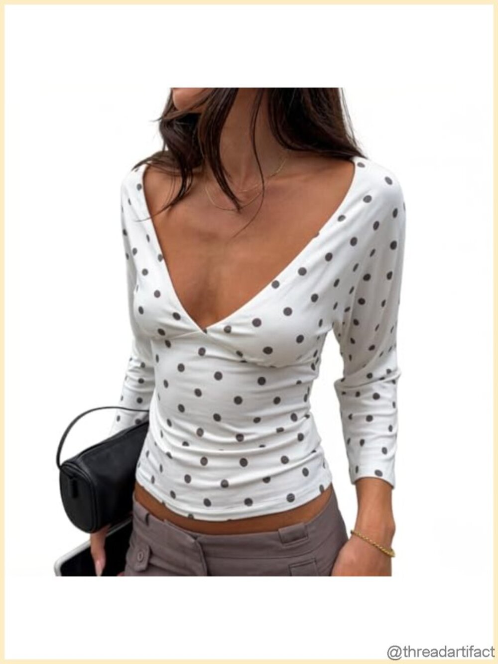 Women's Y2K Deep V Neck 3/4 Sleeve Crop Top Slim Fitted Cotton Elastane Tee